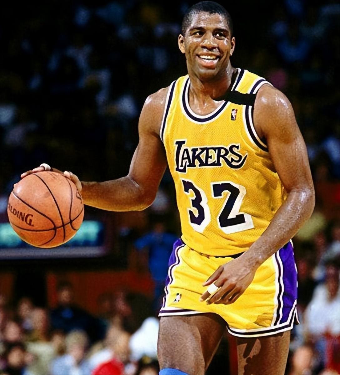 他在训练中 他在训练中