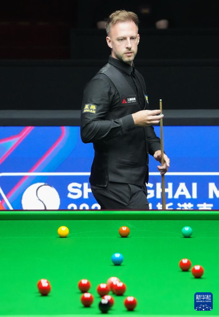 这一事件背 这一事件背