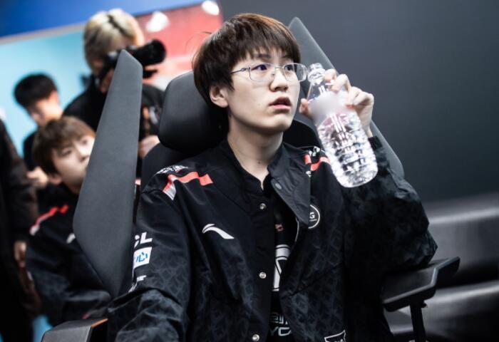 冲线不是终 冲线不是终